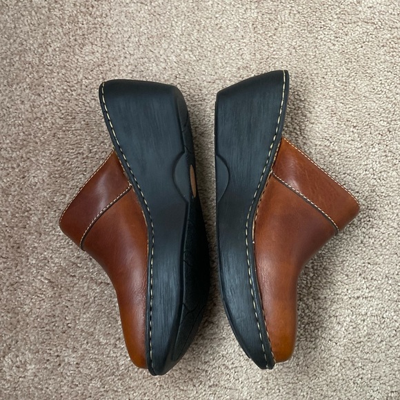 Born brown leather slip on clogs - Picture 3 of 7